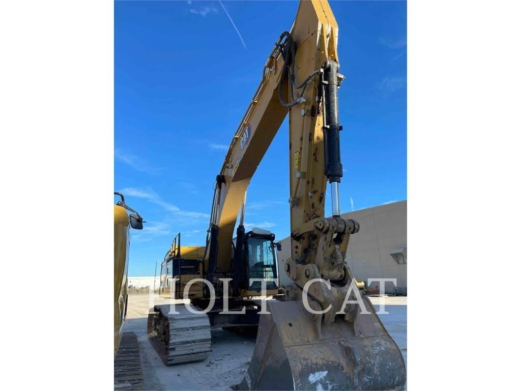CAT 352 12 TC حفارات زحافة