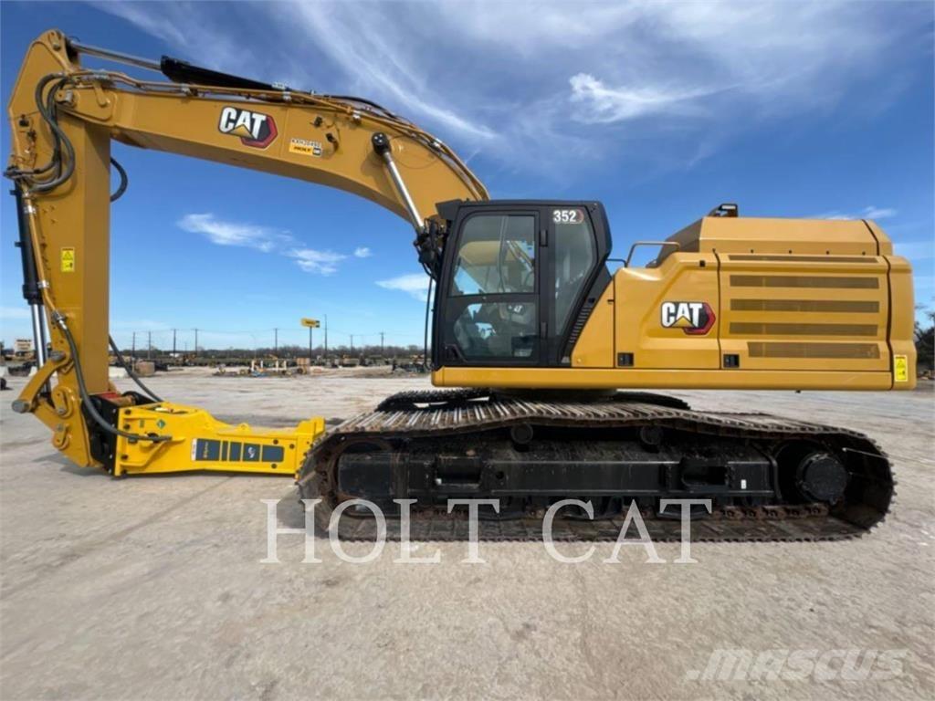 CAT 352 12 TC حفارات زحافة