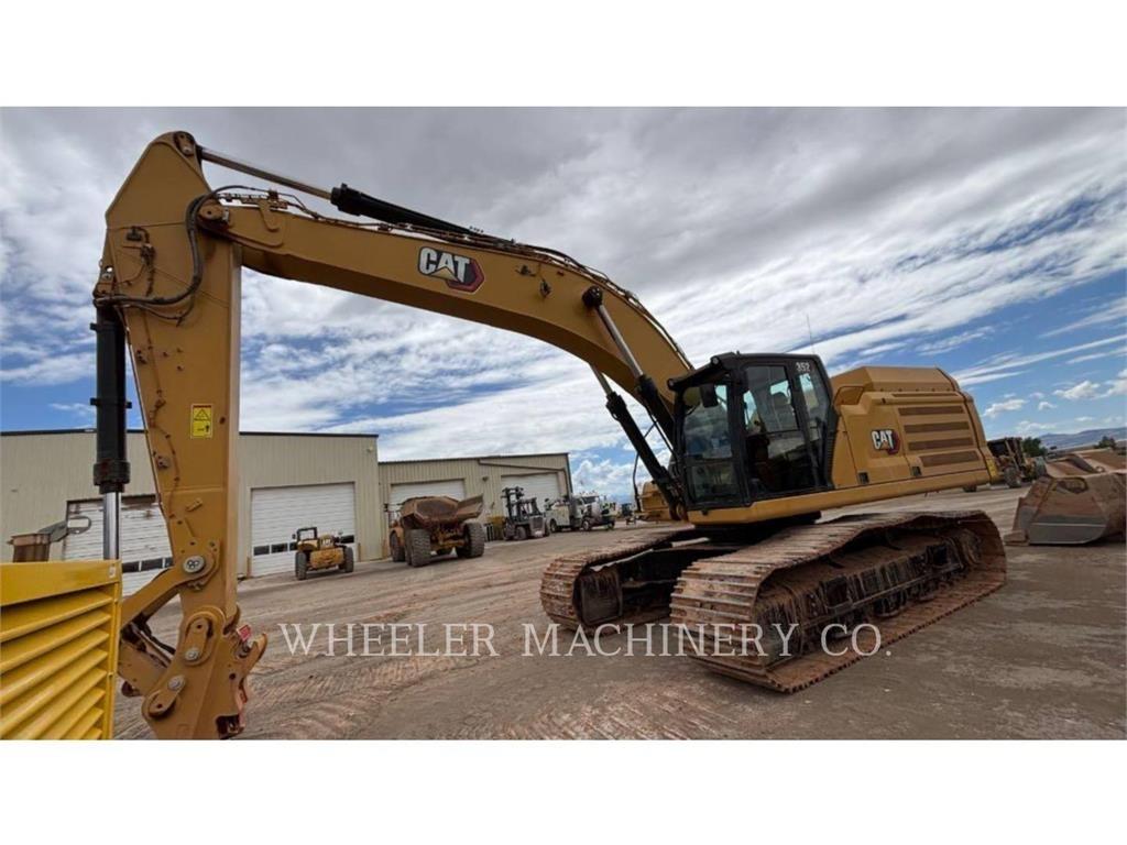CAT 352 CF حفارات زحافة
