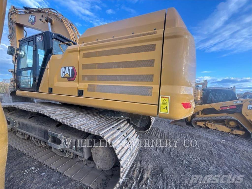 CAT 352 CF حفارات زحافة