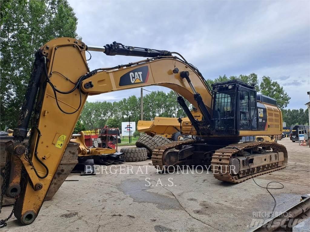 CAT 352F حفارات زحافة