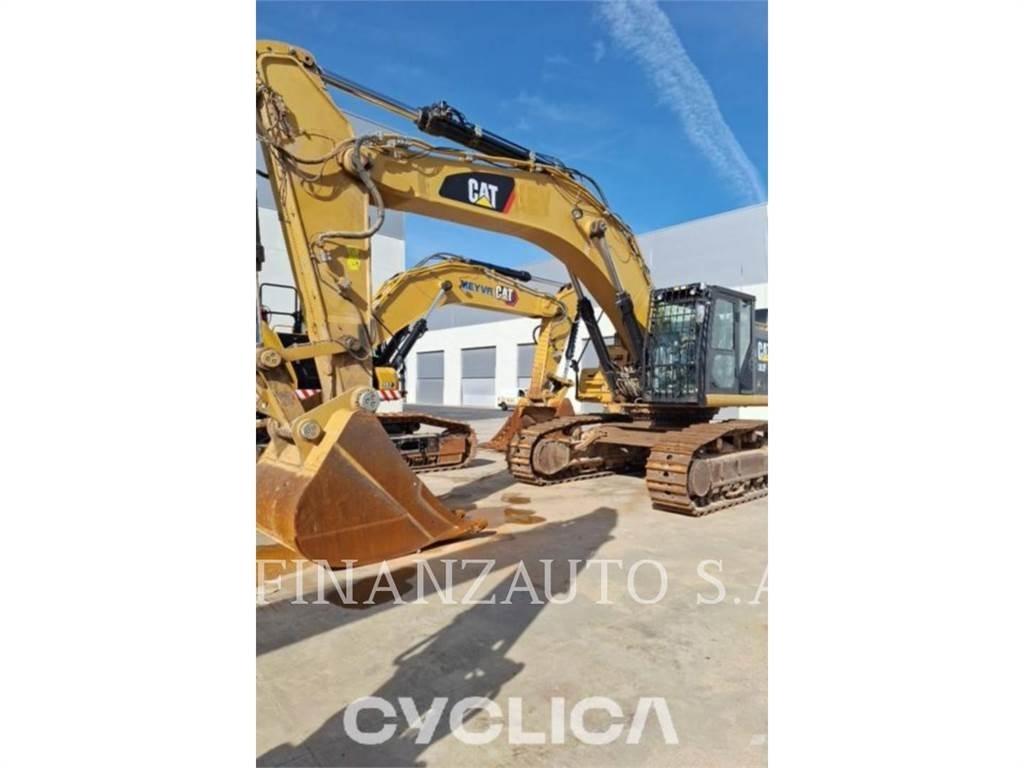 CAT 352FL حفارات زحافة