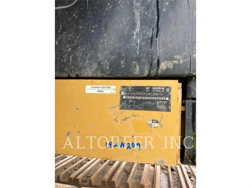 CAT 352FL VG حفارات زحافة