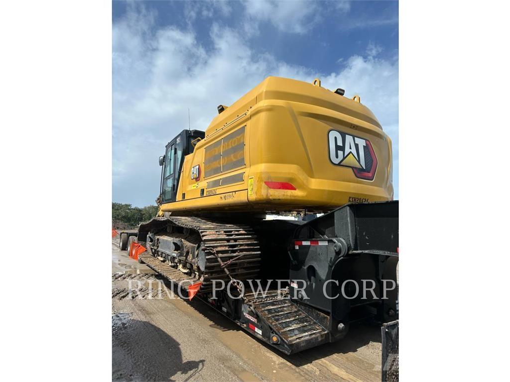 CAT 352QC حفارات زحافة
