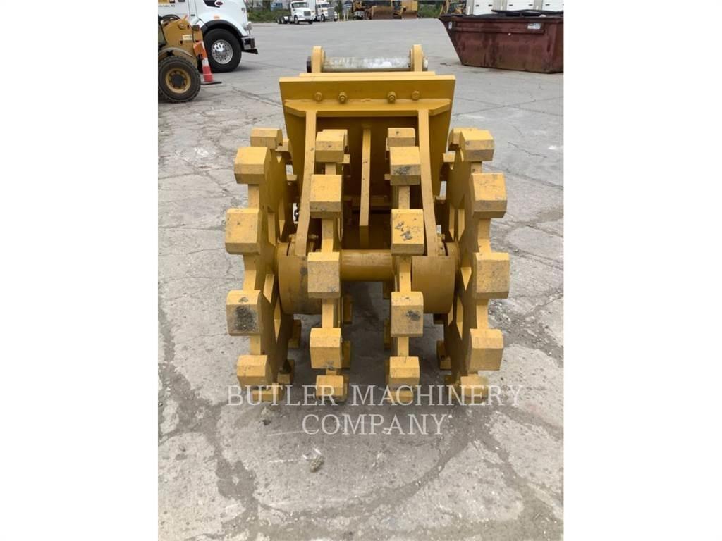 CAT 36 COMPACTOR WHEEL أخرى