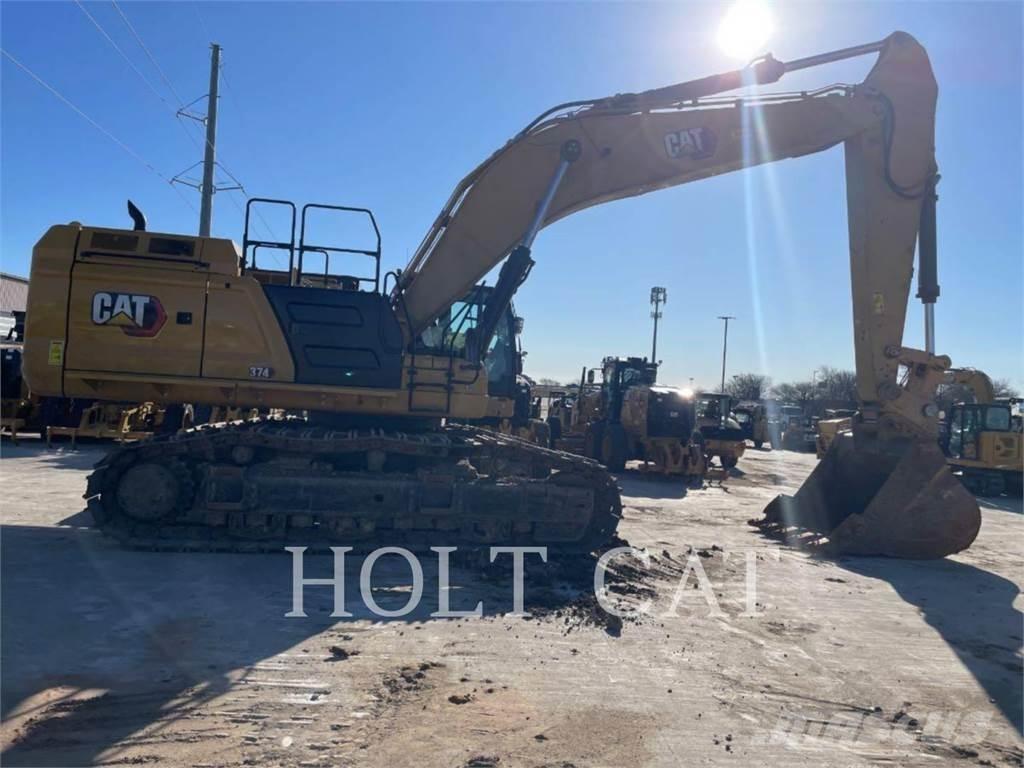 CAT 374 حفارات زحافة