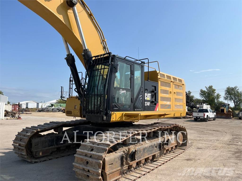 CAT 374FL حفارات زحافة