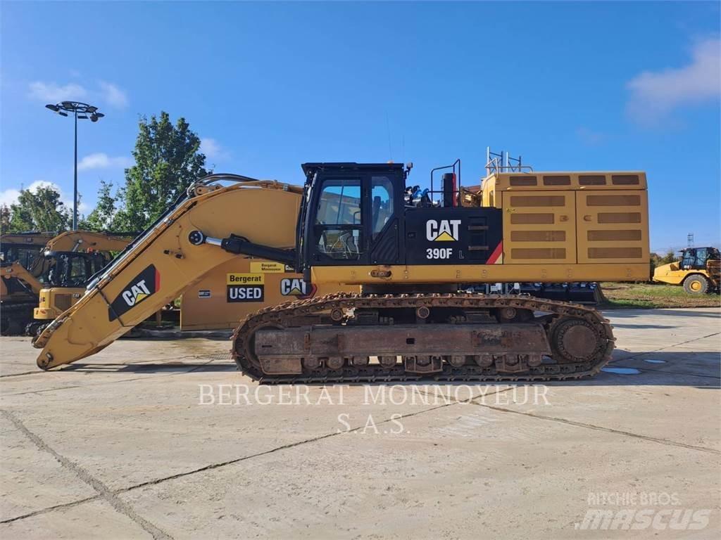 CAT 390F حفارات زحافة