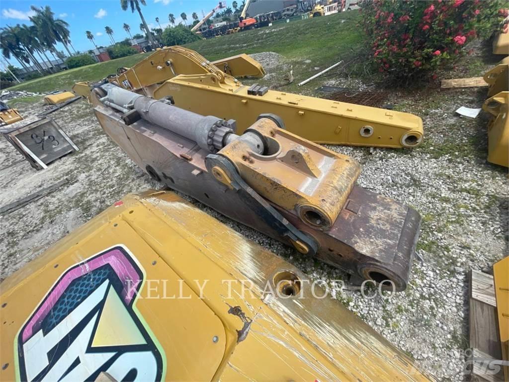 CAT 390FL حفارات زحافة