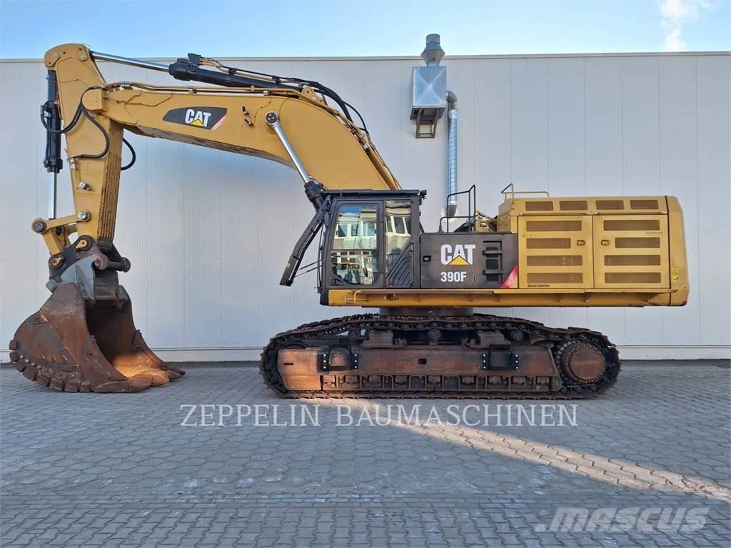 CAT 390FL حفارات زحافة