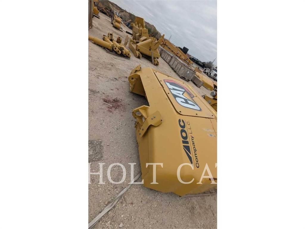 CAT 395 حفارات زحافة