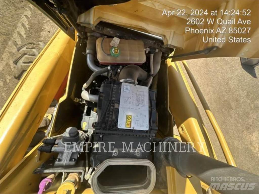 CAT 415F2 4EO لوادر ذات جرافات عكسية