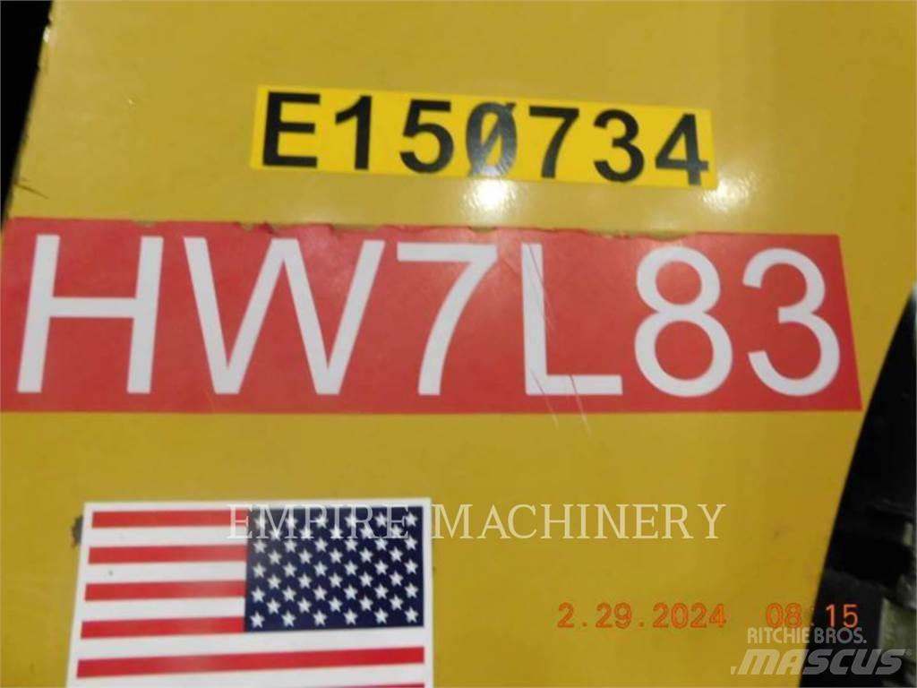 CAT 415F2 4EOP لوادر ذات جرافات عكسية