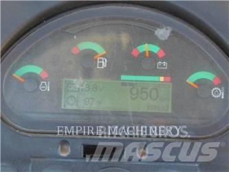 CAT 415F2 IL لوادر بعجل