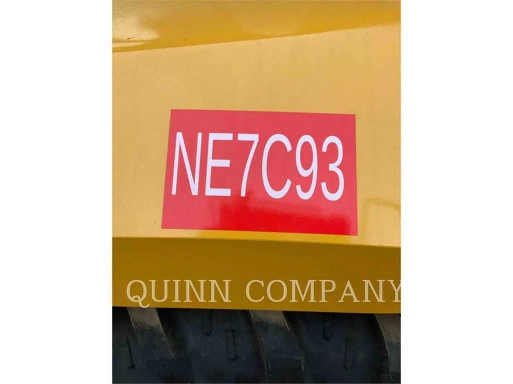 CAT 415F2 IL لوادر ذات جرافات عكسية