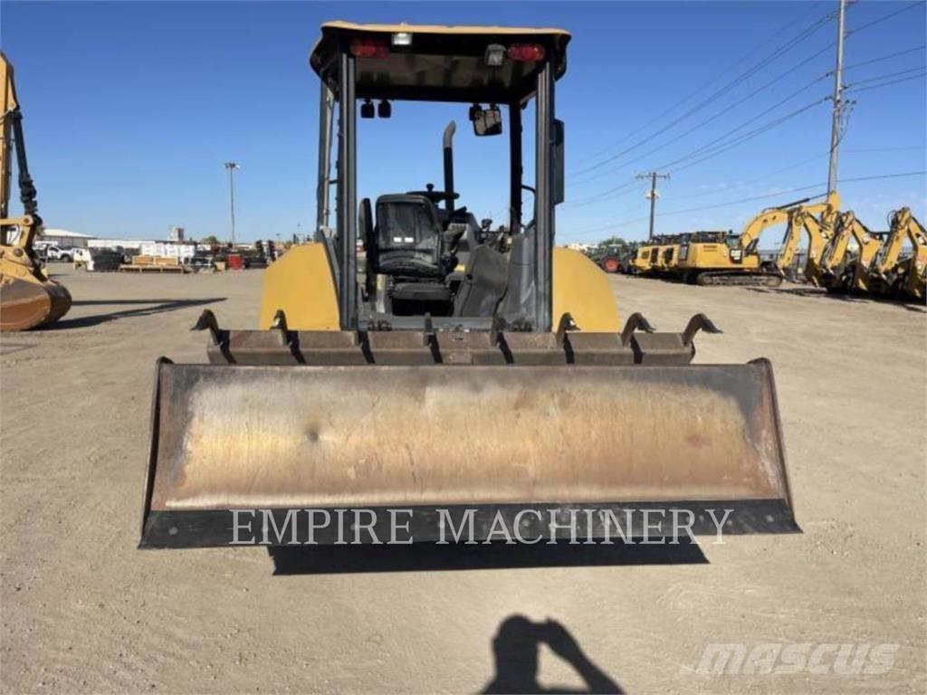 CAT 415F2 IL لوادر بعجل