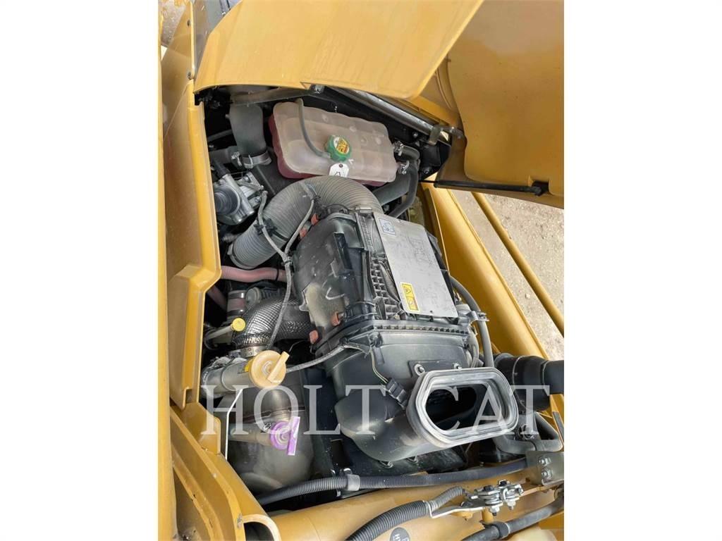 CAT 416 4SX لوادر ذات جرافات عكسية
