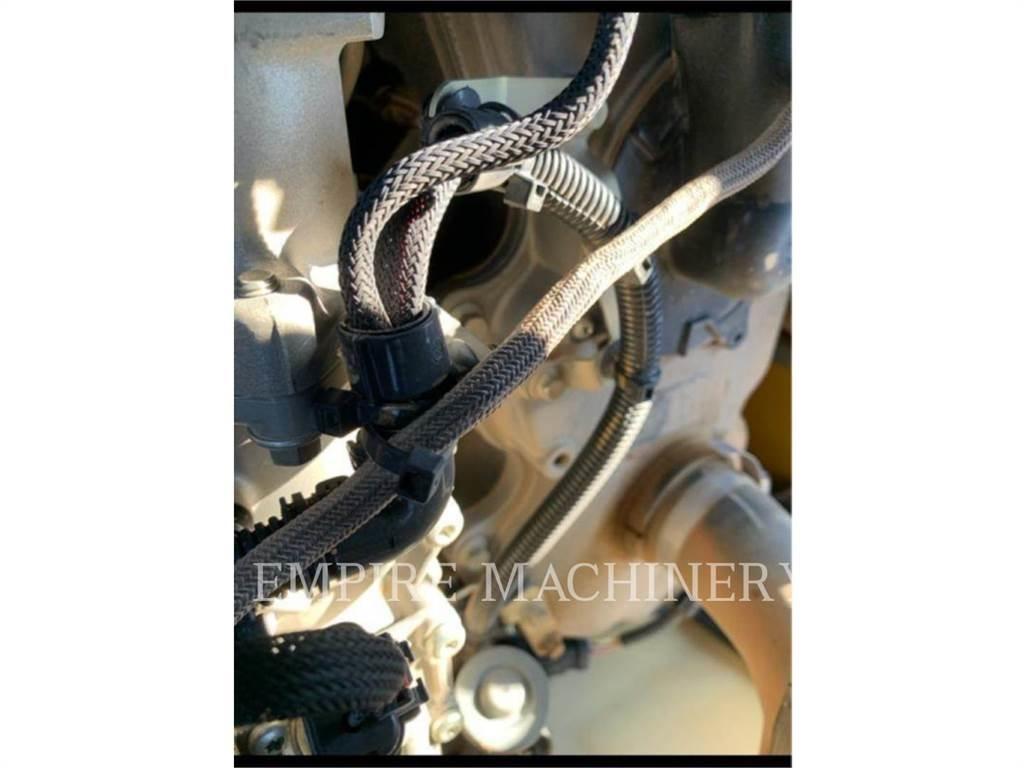 CAT 416F2 4EOP لوادر ذات جرافات عكسية