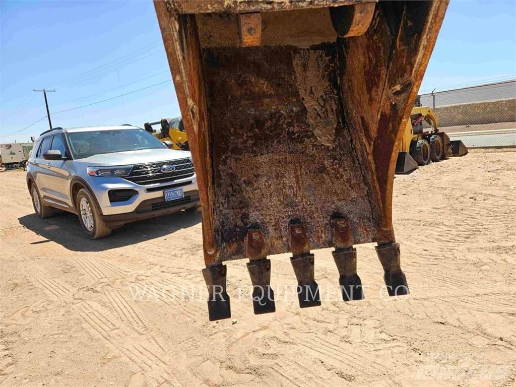 CAT 416F2 4WDE لوادر ذات جرافات عكسية