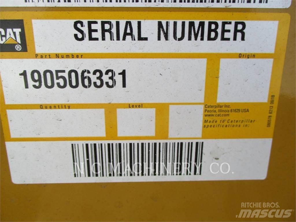 CAT 416F2 ECN لوادر ذات جرافات عكسية