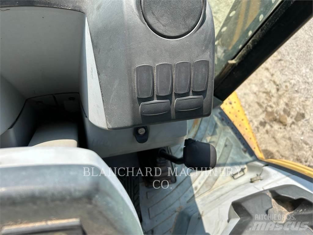 CAT 416FST لوادر ذات جرافات عكسية