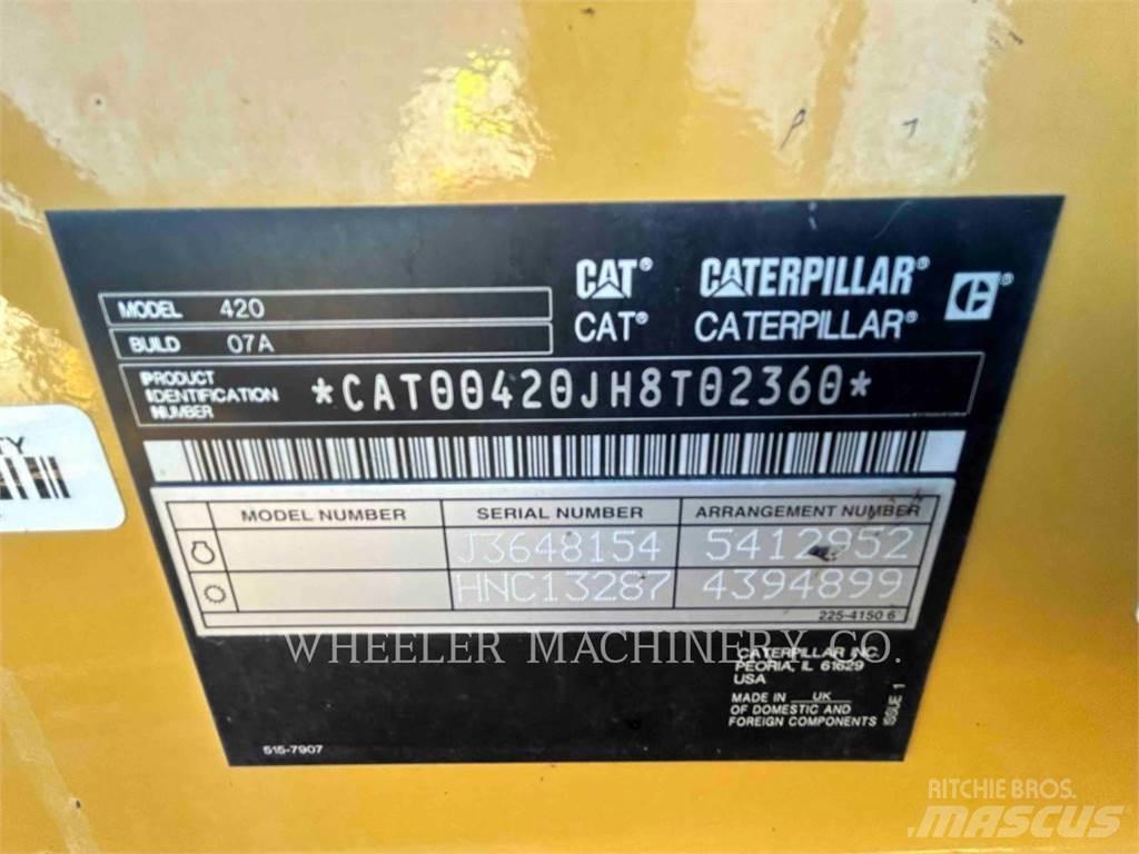 CAT 420 لوادر ذات جرافات عكسية