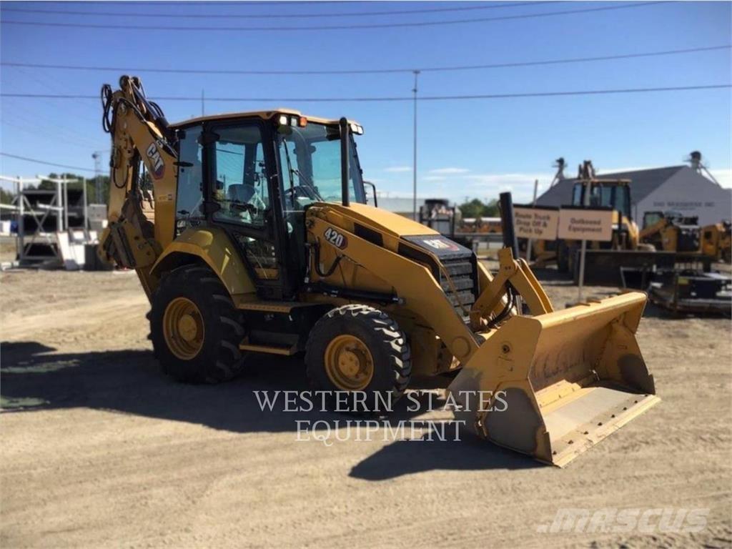 CAT 420 لوادر ذات جرافات عكسية