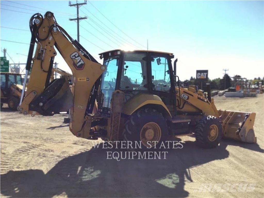 CAT 420 لوادر ذات جرافات عكسية