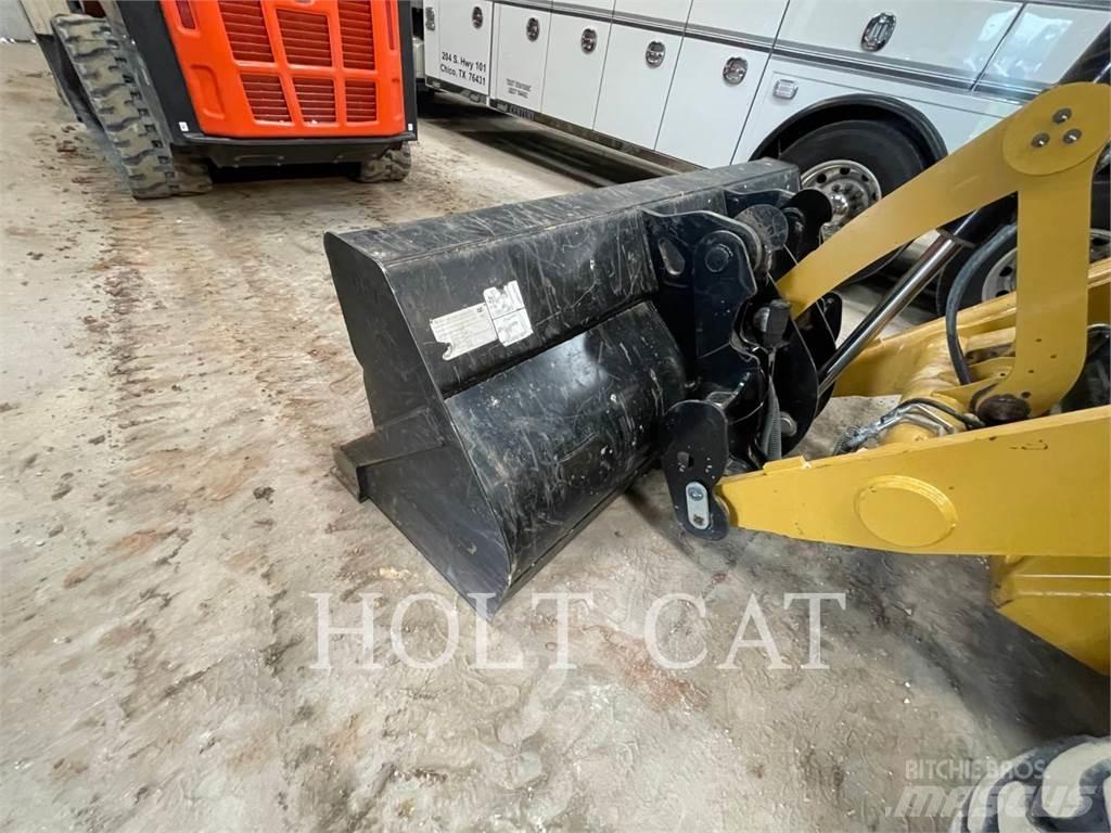 CAT 420-07XE لوادر ذات جرافات عكسية