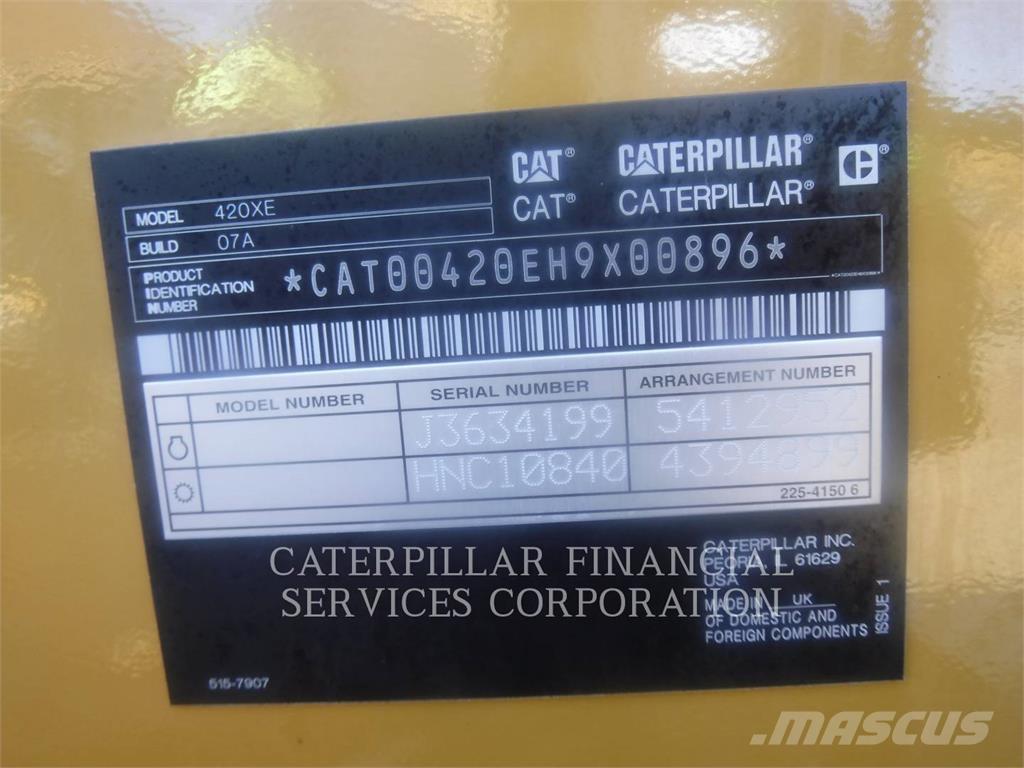 CAT 420-07XE لوادر ذات جرافات عكسية