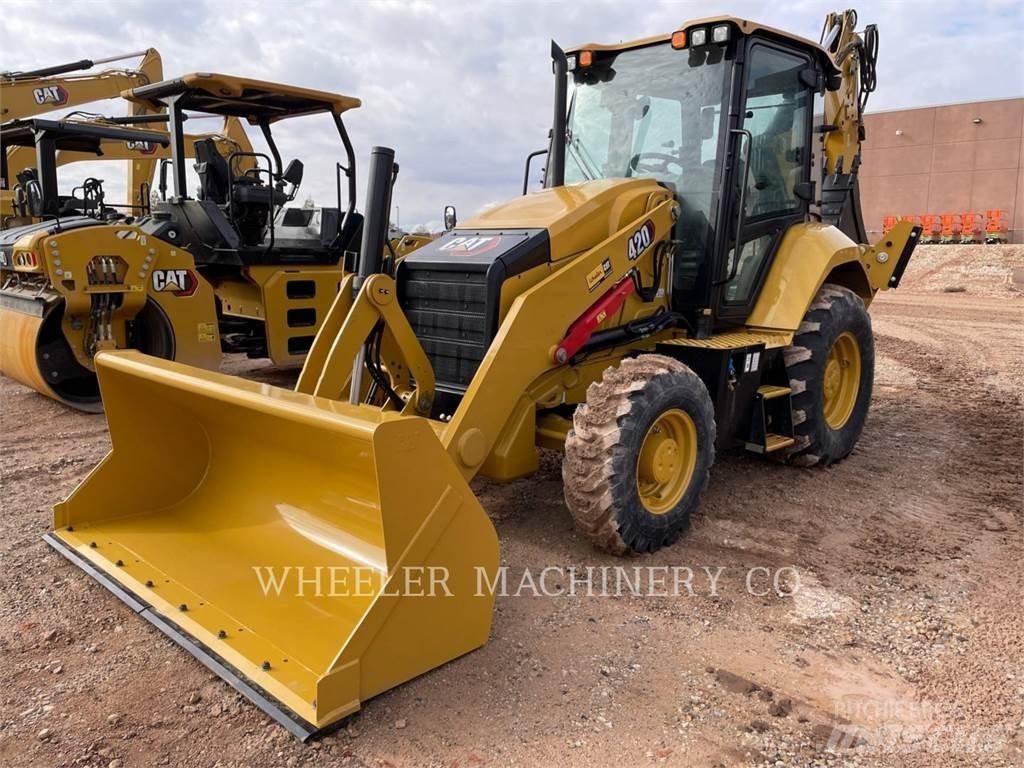 CAT 420 CF لوادر ذات جرافات عكسية