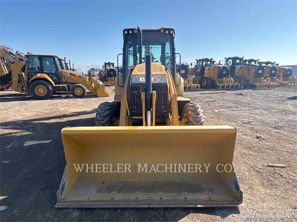 CAT 420 CF لوادر ذات جرافات عكسية