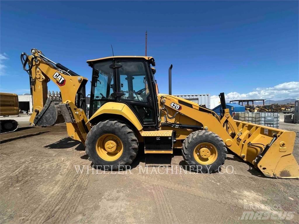 CAT 420 CF لوادر ذات جرافات عكسية
