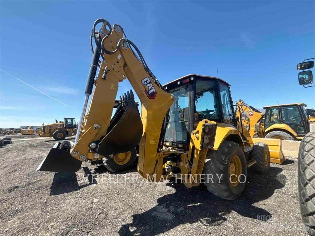 CAT 420 CF لوادر ذات جرافات عكسية