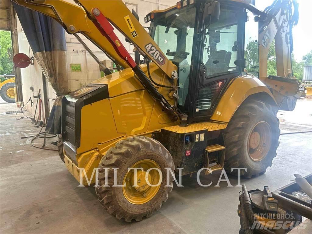 CAT 420 XE لوادر ذات جرافات عكسية