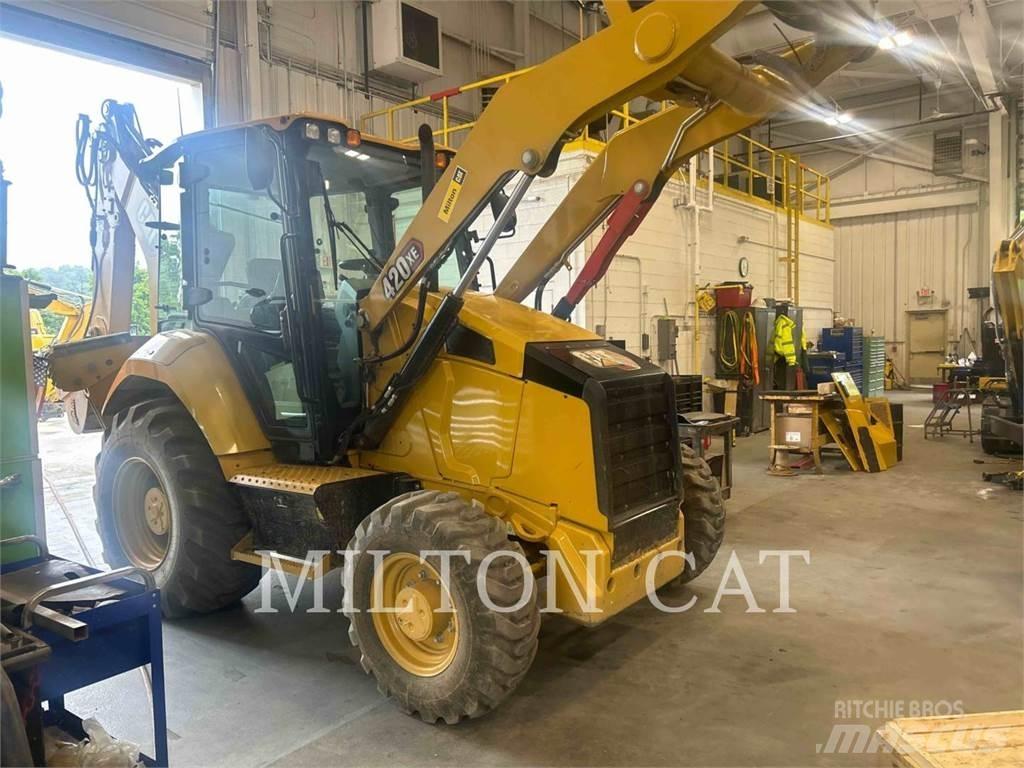 CAT 420 XE لوادر ذات جرافات عكسية