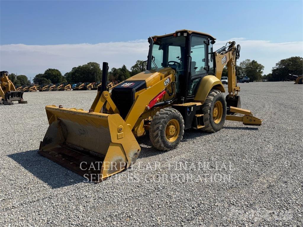 CAT 42007 لوادر ذات جرافات عكسية
