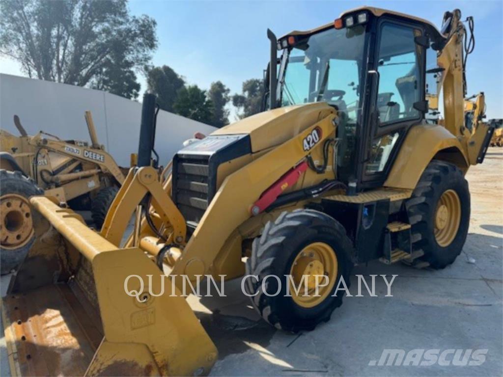 CAT 42007 لوادر ذات جرافات عكسية