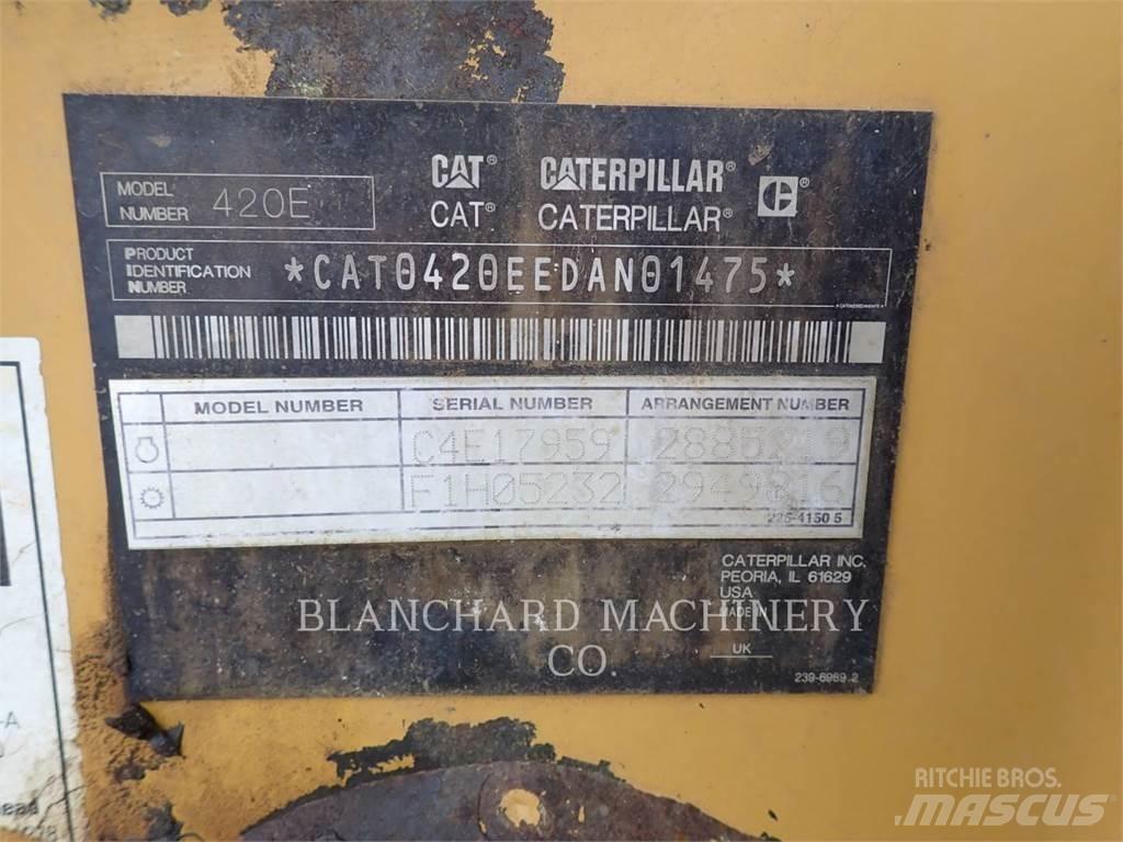 CAT 420EIT لوادر ذات جرافات عكسية