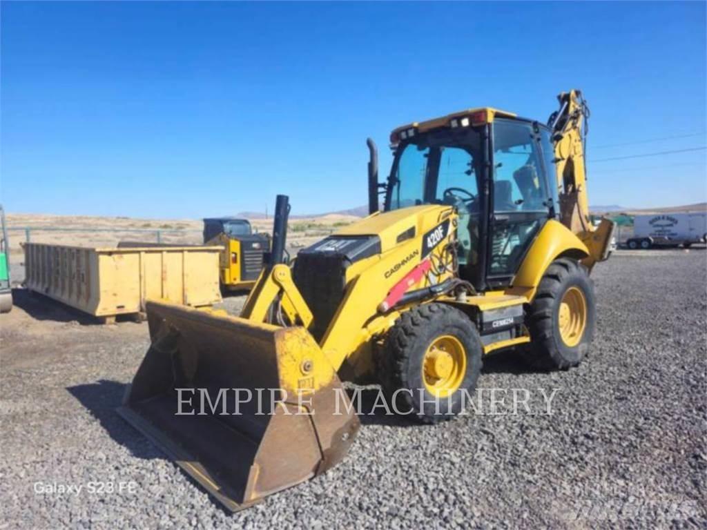 CAT 420F لوادر ذات جرافات عكسية