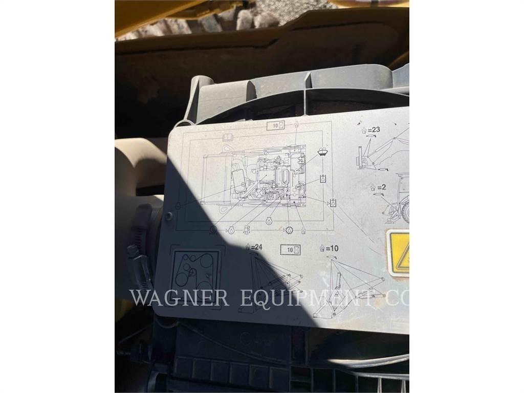 CAT 420F 4WDS لوادر ذات جرافات عكسية