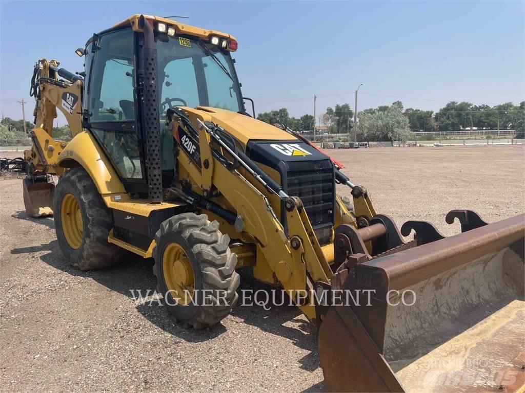 CAT 420F IT4WE لوادر ذات جرافات عكسية