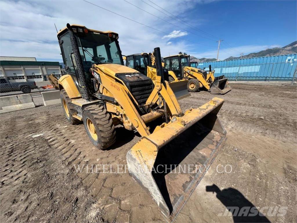 CAT 420F2 لوادر ذات جرافات عكسية