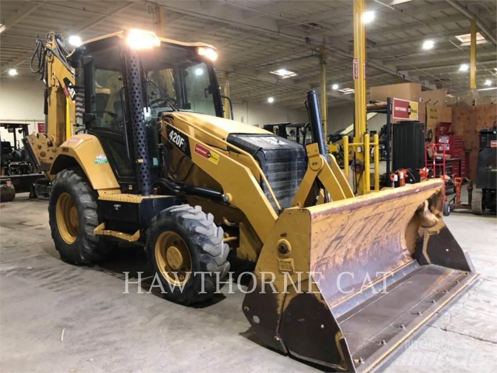 CAT 420F2 لوادر ذات جرافات عكسية