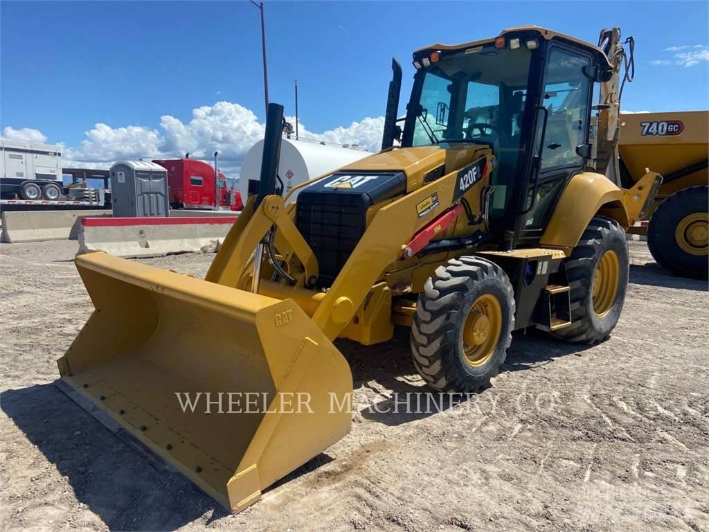 CAT 420F2 لوادر ذات جرافات عكسية