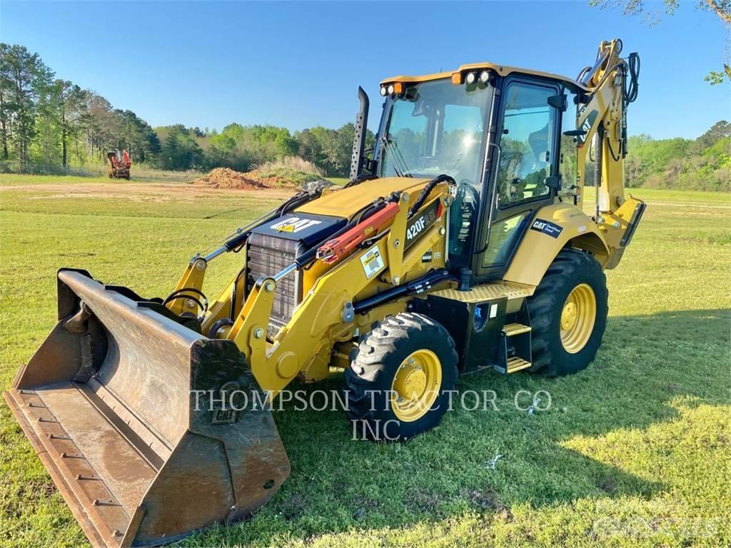 CAT 420F2 لوادر ذات جرافات عكسية
