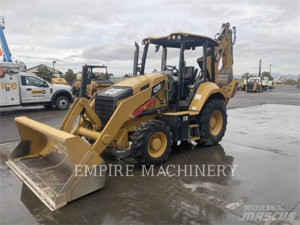 CAT 420F2 4EO لوادر ذات جرافات عكسية