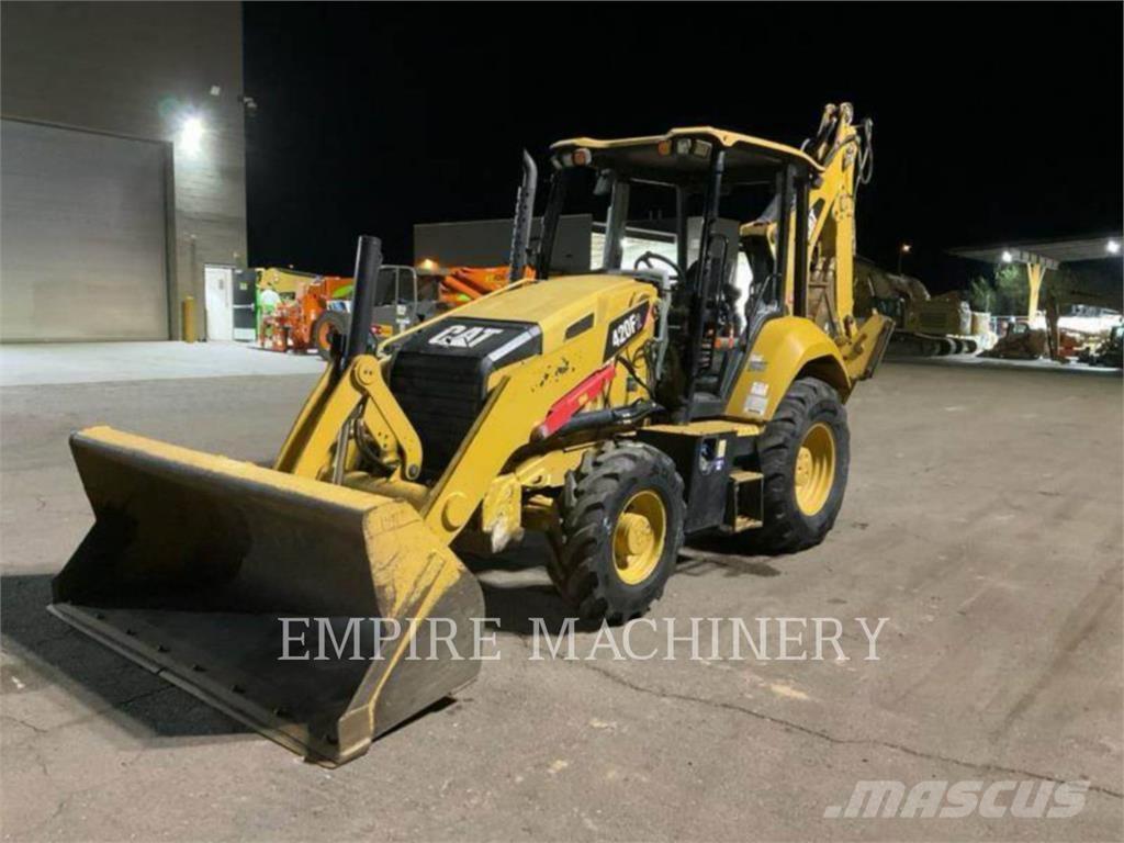 CAT 420F2 4EO لوادر ذات جرافات عكسية