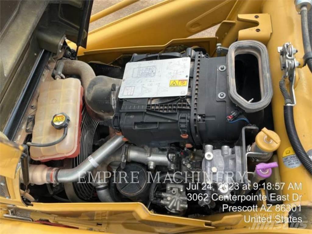 CAT 420F2 4EOP لوادر ذات جرافات عكسية