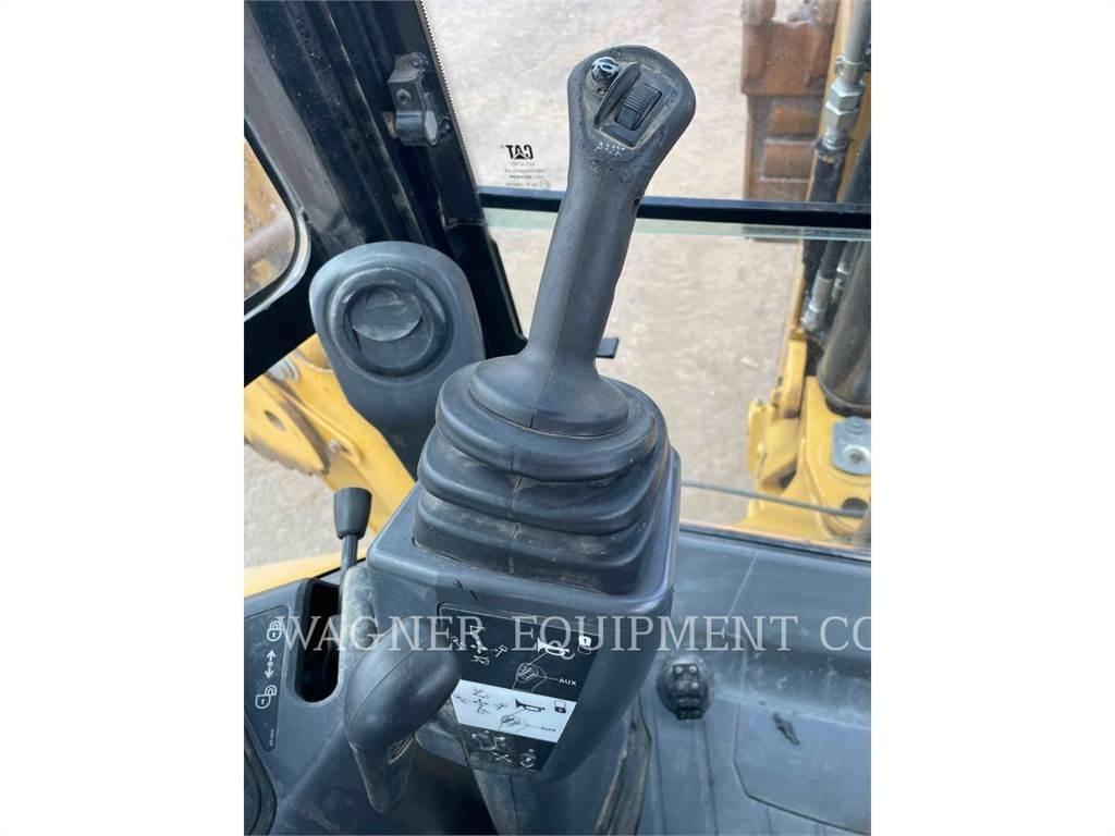 CAT 420F2 4WDE لوادر ذات جرافات عكسية